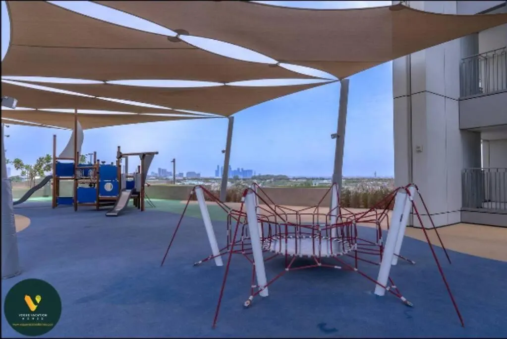 Downtown Views II - Vogue Two Bedroom Apartment With Balcony And Full Burj Khalifa View Dubai