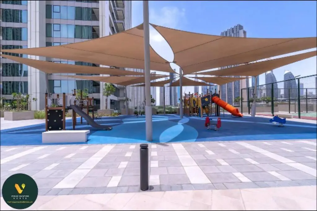 Downtown Views II - Vogue Two Bedroom Apartment With Balcony And Full Burj Khalifa View Dubai