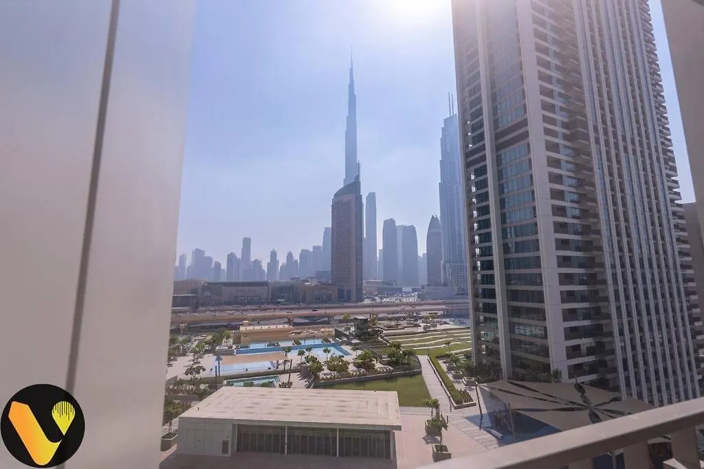 Downtown Views II - Vogue Two Bedroom Apartment With Balcony And Full Burj Khalifa View Dubai 0*,  United Arab Emirates