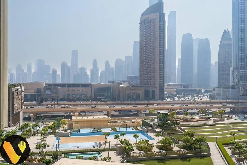 Downtown Views II - Vogue Two Bedroom Apartment With Balcony And Full Burj Khalifa View Dubai